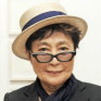 Yoko Ono