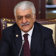 Şamil Ayrım